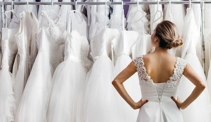 Пошив свадебного платья на заказ - а вы рискнете?